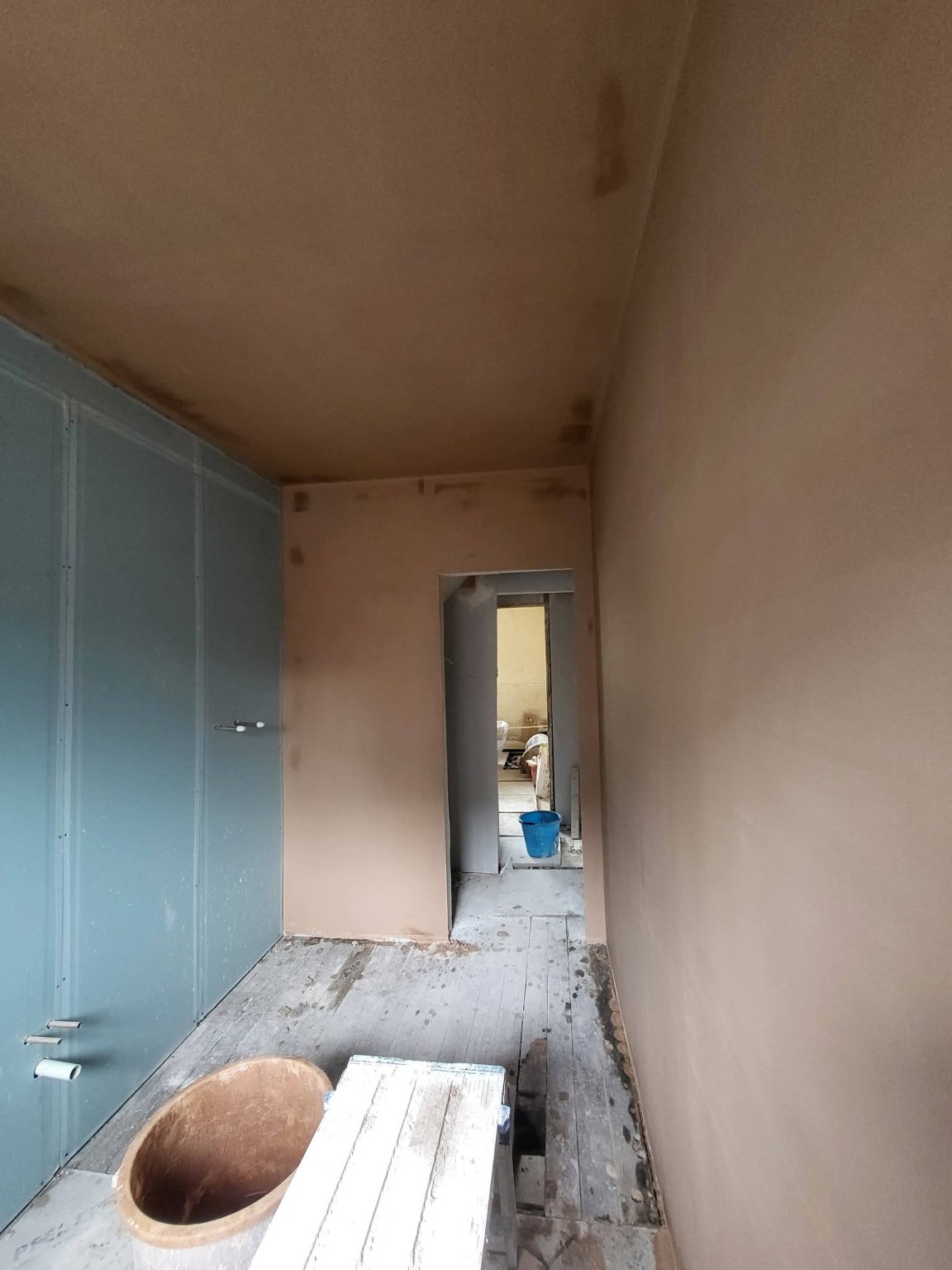 Fresh plastered narrow room
